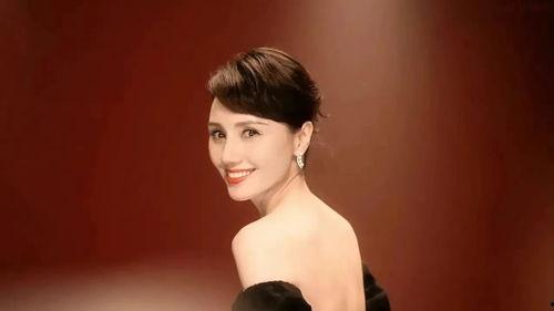 娱乐吃瓜女星反水,昔日吃瓜女星反水，揭秘背后真相